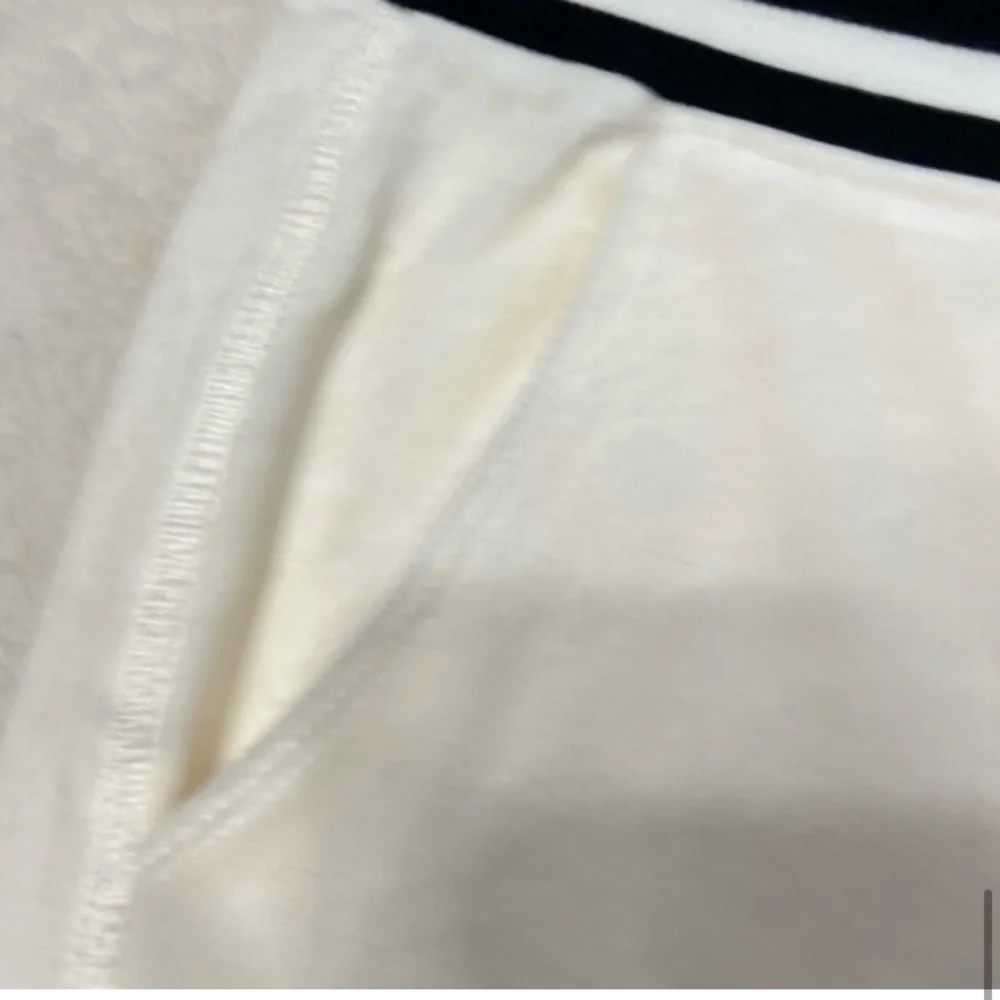 DKNY WINTER WHITE JOGGERS - Picture 6 of 10